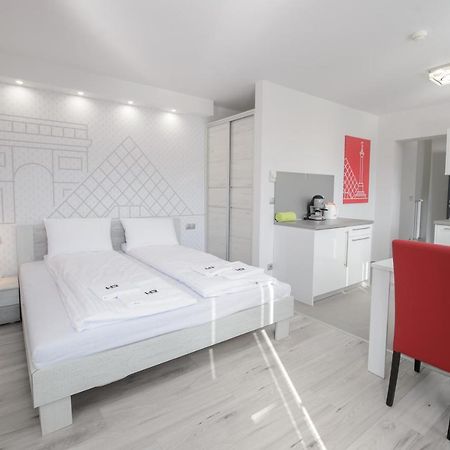 Hr Apartmanhaz Еґер Екстер'єр фото