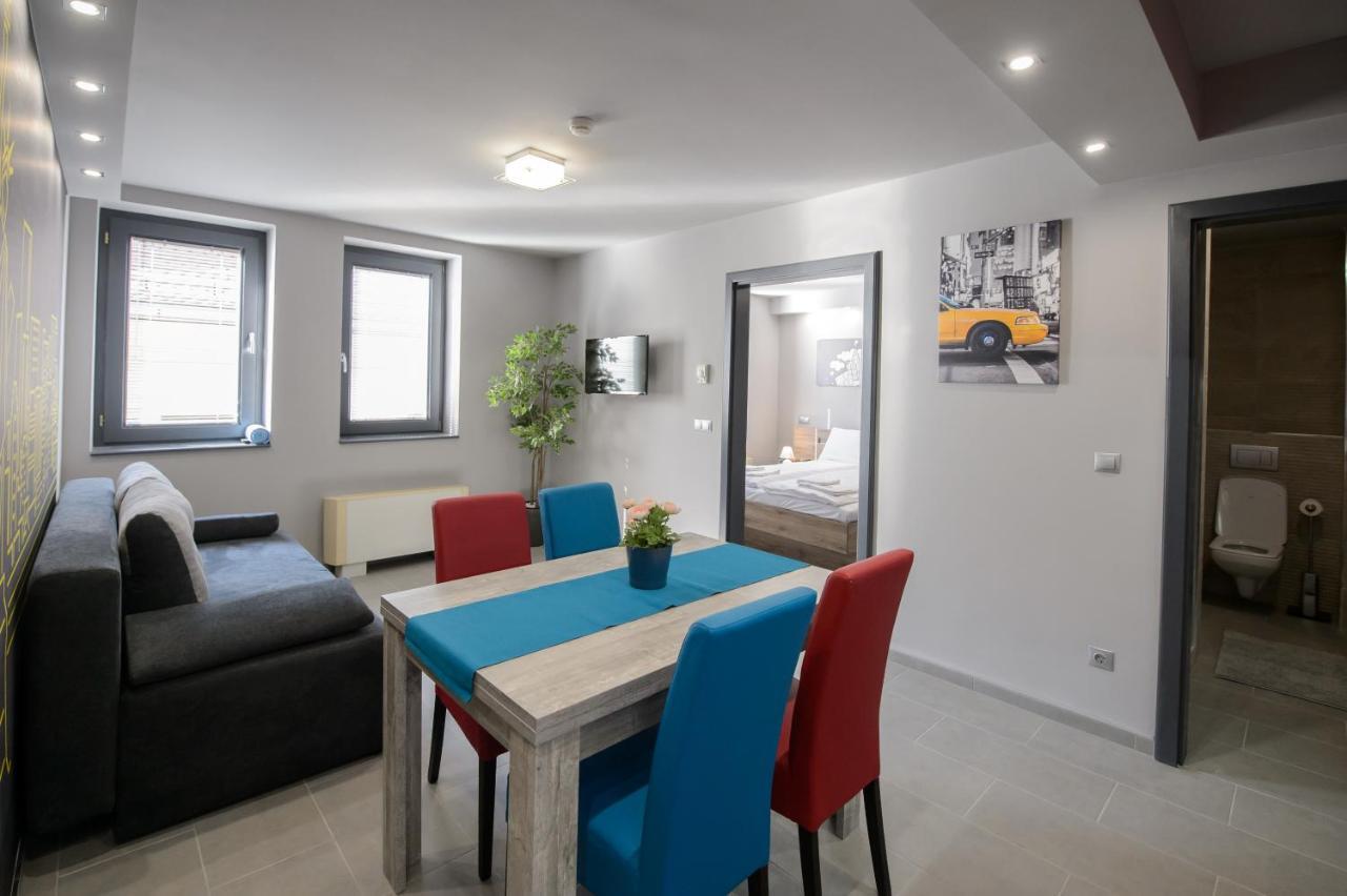Hr Apartmanhaz Еґер Екстер'єр фото