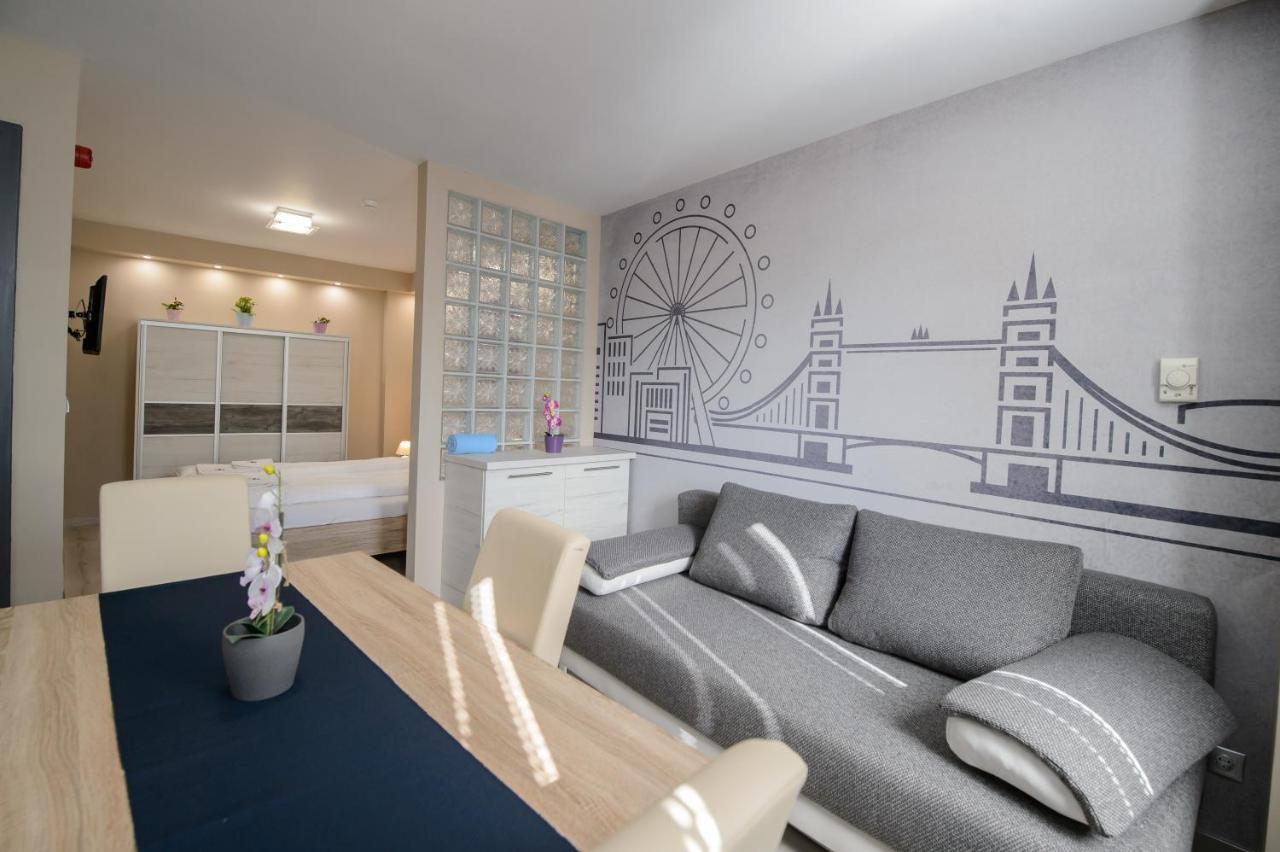 Hr Apartmanhaz Еґер Екстер'єр фото